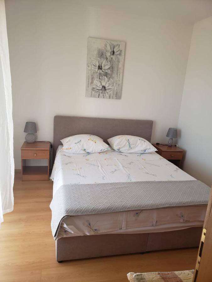 Apartmani Ciklic Dobropoljana Екстер'єр фото