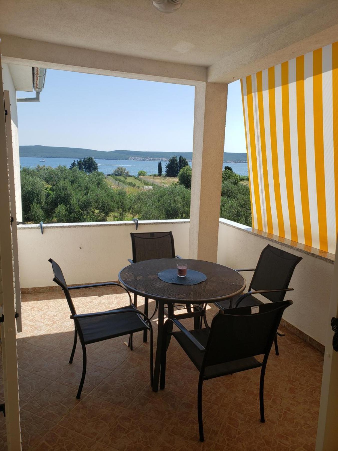 Apartmani Ciklic Dobropoljana Екстер'єр фото